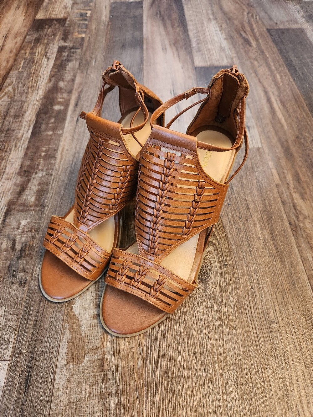Merona Cognac Strappy Sandals Size 8